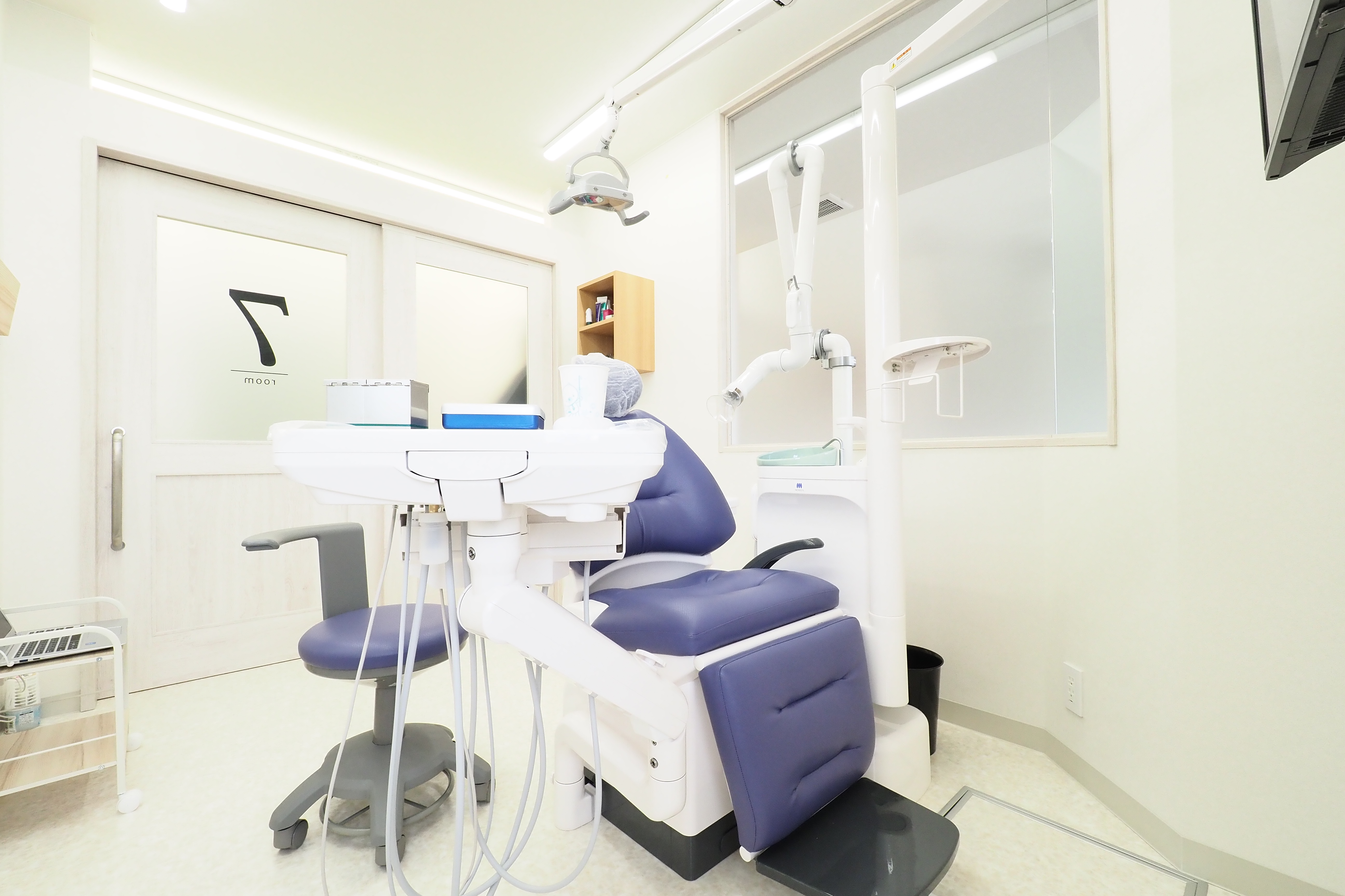 名駅さくら医院の個室診療室